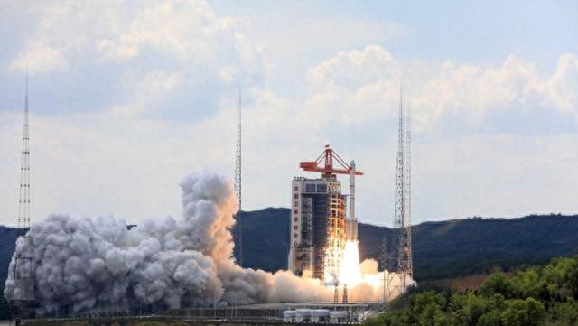 探访中国遥感卫星地面站丽江站：“咬定数据接收不放松”