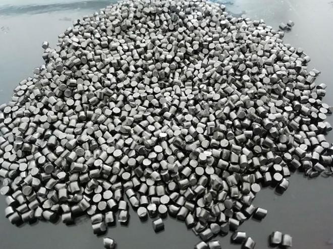 我国在太空实现新材料突破！原料却成难题储量仅1%需求全球第一(图25)