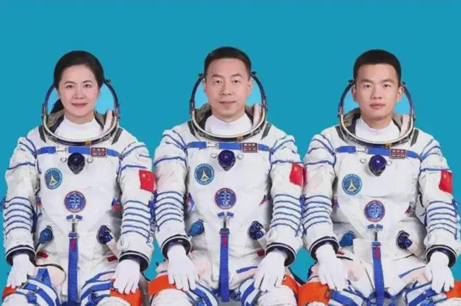中国隐藏实力？美媒：神十九乘组首次出舱9小时6分领先NASA(图18)