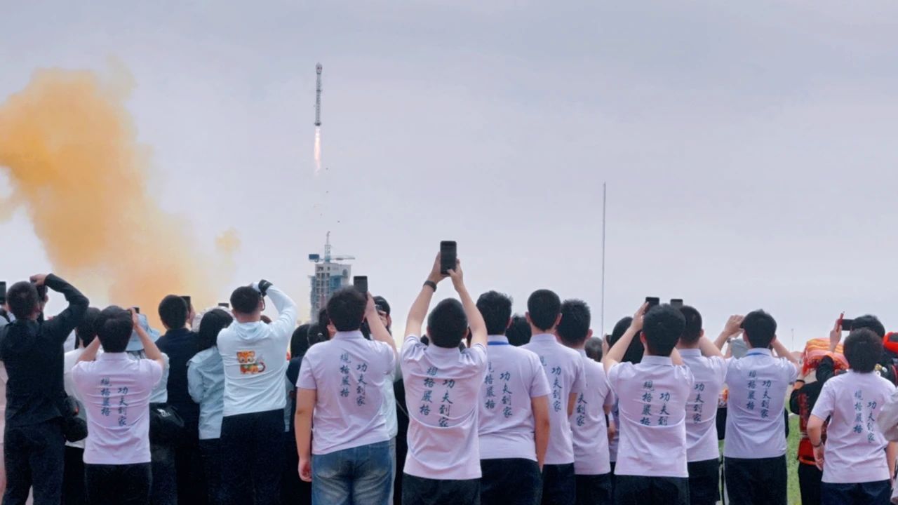 哈工大参与研制的“实践二十六号卫星”成功发射(图2)