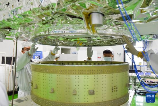 新华全媒+｜我国成功发射爱因斯坦探针卫星 长征火箭年度首飞告捷(图6)