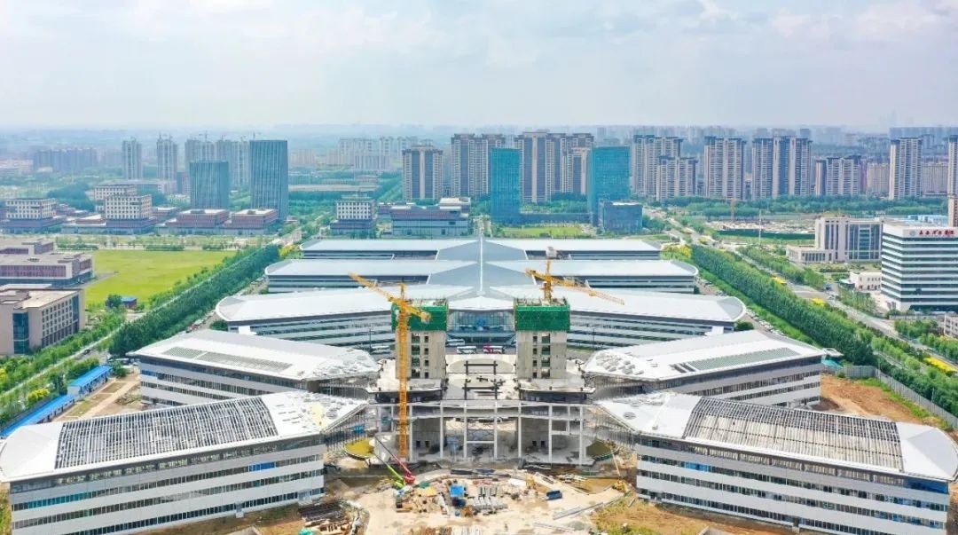 长春新区：170个项目撬动千亿投资 点燃高质量发展引擎(图2)