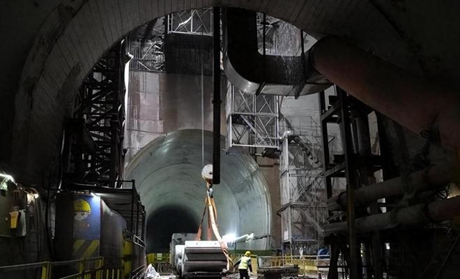 北京创造基建奇迹：耗资125亿修地下高速困难重重为啥还要修？(图1)