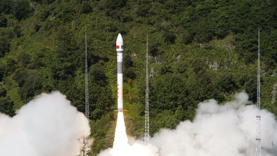 新闻午报丨我国成功发射巴基斯坦遥感卫星01星；湖南高速轻微免罚首违警告政策详解来了(图2)