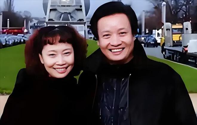 阎维文妻子现状：66岁驼背苍老瘦成皮包骨夫妻差1岁像两代人(图10)