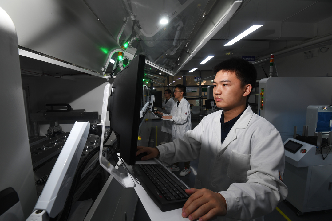 千亿企业领航、雁阵集群跃升、北斗规模赋能——湖南锻造先进制造业新引擎(图2)